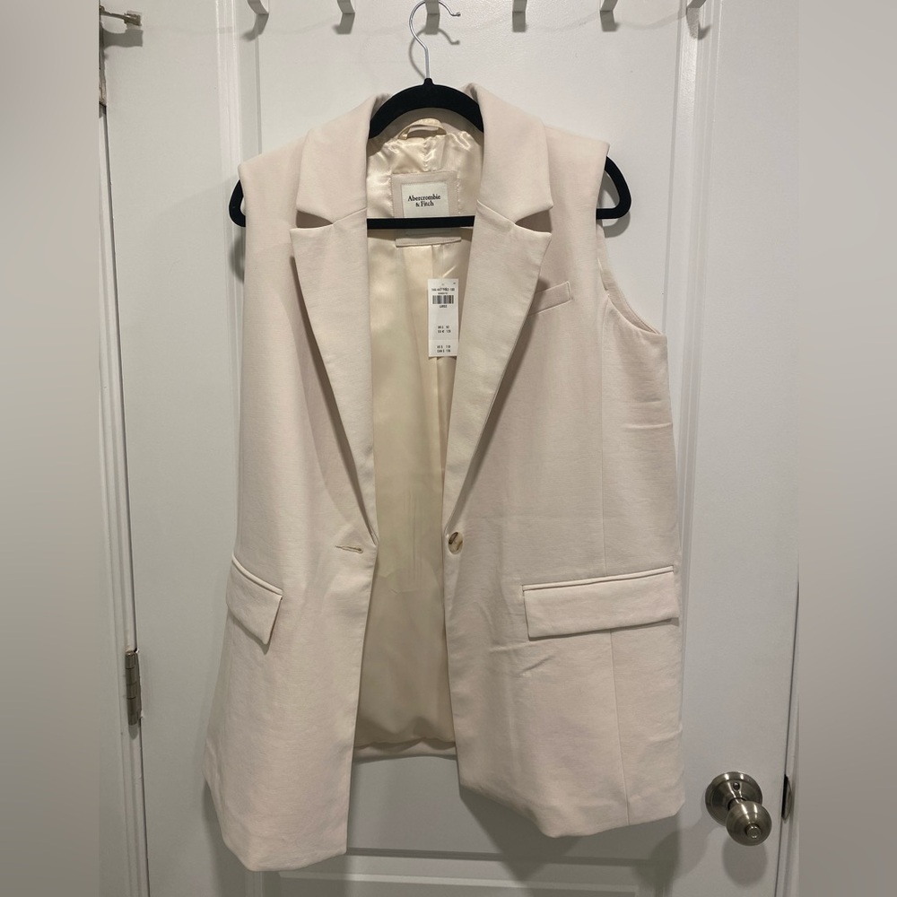 Abercrombie Blazer Vest in white - Picture 2 of 4